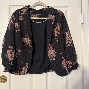 XOXO Black Floral Pinstripe Blazer